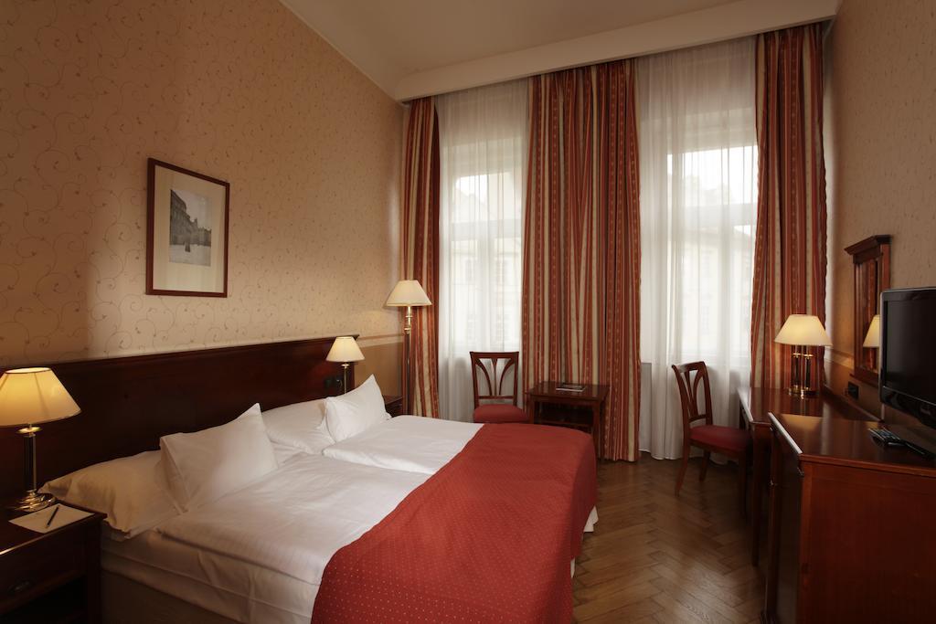Hotel Rott